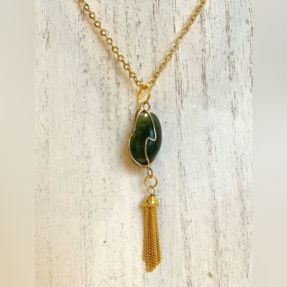 Vintage Wire-Wrapped Polished Semi-Precious Stone Necklace - Picture 2 of 4